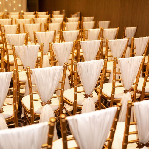 کرایه-صندلی-مراسم-انتخاب-هوشمندانه-برای-یک-چیدمان-حرفه‌ای