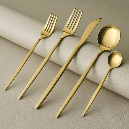 کرایه-قاشق-و-چنگال-طلایی-مستر-تشریفات